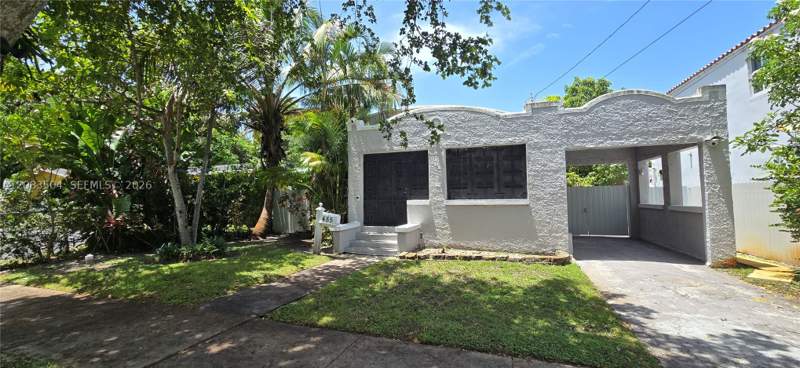 2 bedroom SingleFamilyResidence at 455 NE 131st St, Griffing Biscayne Pk Esta, North Miami — photo 3