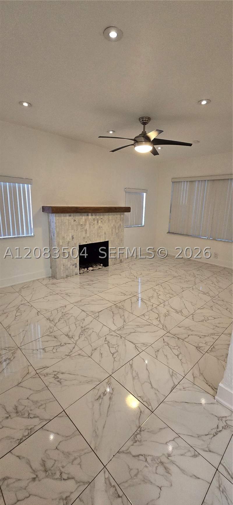 2 bedroom SingleFamilyResidence at 455 NE 131st St, Griffing Biscayne Pk Esta, North Miami — photo 4