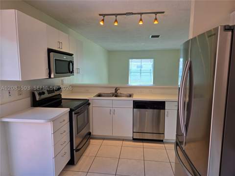 14246 SW 162nd St, Miami FL - photo 11 of 35