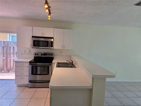 14246 SW 162nd St, Miami FL - photo 8 of 35