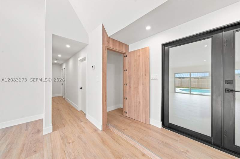 3 bedroom SingleFamilyResidence at 13300 SW 99th Ter, Calusa Club Estates 4th A, Miami — photo 5