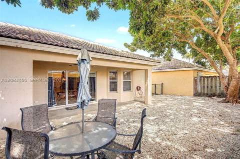 14033 SW 155 Ct, Miami FL - photo 6 of 30