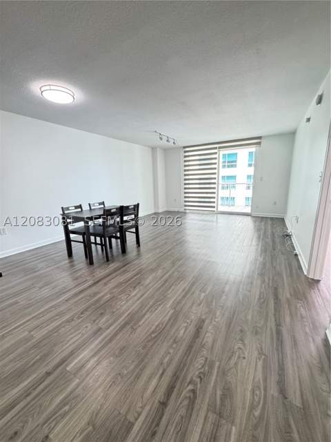 1200 Brickell Bay Dr 3206, Miami FL - photo 12 of 29