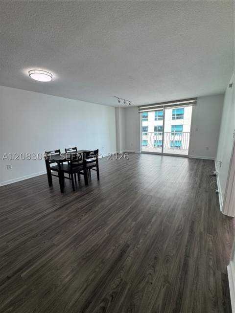1200 Brickell Bay Dr 3206, Miami FL - photo 13 of 29