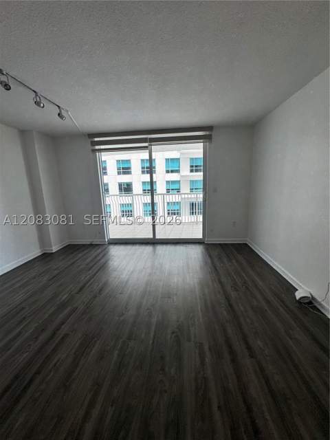 1200 Brickell Bay Dr 3206, Miami FL - photo 16 of 29
