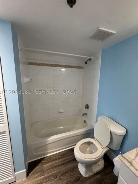 1200 Brickell Bay Dr 3206, Miami FL - photo 24 of 29
