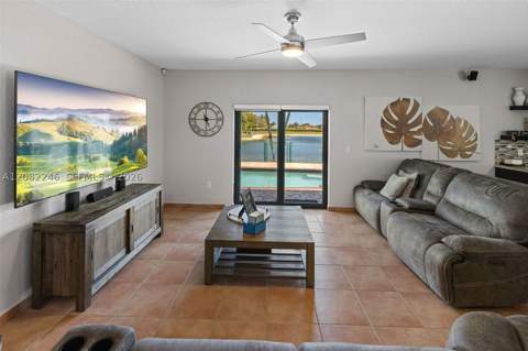 15979 SW 53rd Ter, Miami FL - photo 18 of 42