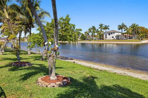 15979 SW 53rd Ter, Miami FL - photo 24 of 42