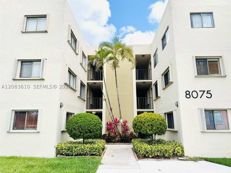 2 bedroom Condominium at 8075 SW 107th Ave 123, The Horizons Condo #7, Miami — photo 1