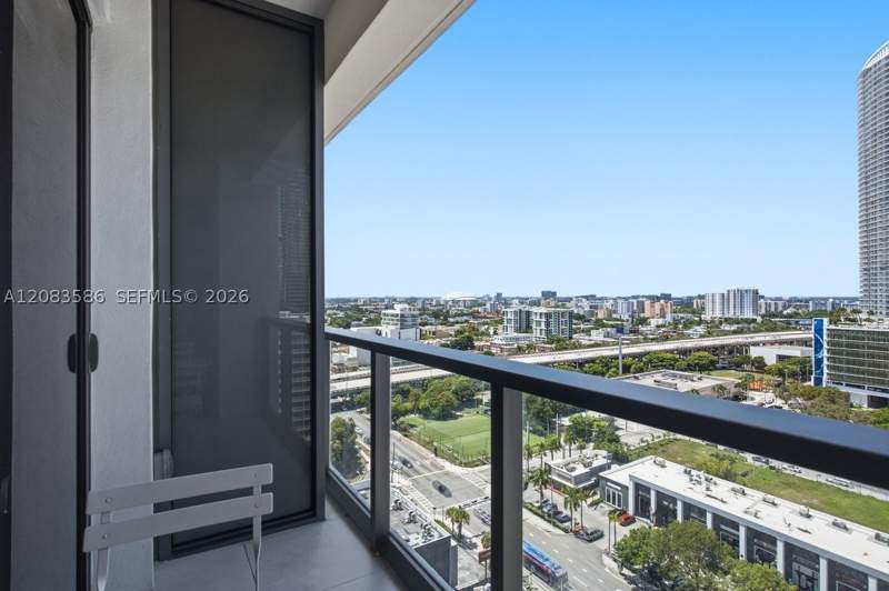 1 bedroom Condominium at 239 SW 9th 1704, Smart Brickell Condo, Miami — photo 3
