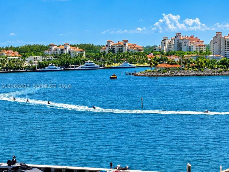 2 bedroom Condominium at 400 Alton Rd 901, Murano Grande At Portofin, Miami Beach — photo 4