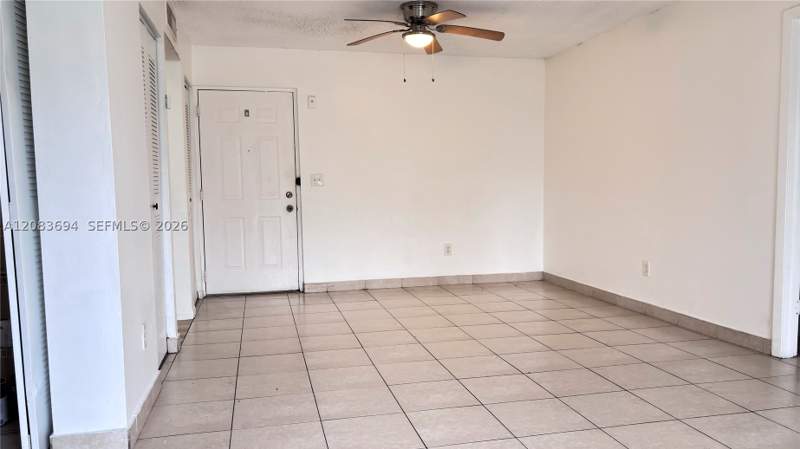 2 bedroom Condominium at 8240 SW 210th St 101, Saga Bay Gardens Condo, Cutler Bay — photo 3