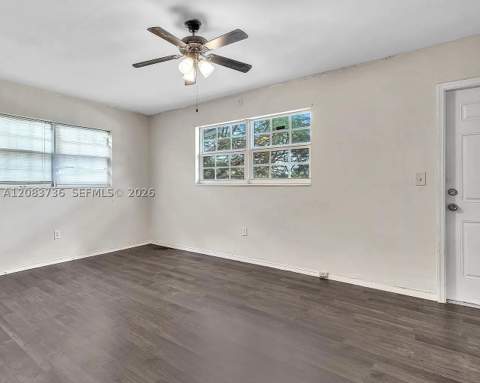 1451 NE 170th St 201A, North Miami Beach FL - photo 12 of 15