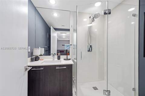 45 SW 9th St 3405, Miami FL - photo 21 of 32