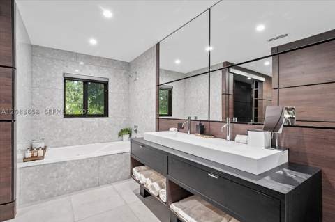 280 NE 156th St, Miami FL - photo 20 of 37