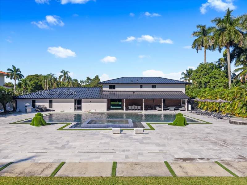6 bedroom SingleFamilyResidence at 280 NE 156th St, Bisc Gardens Sec A, Miami — photo 5