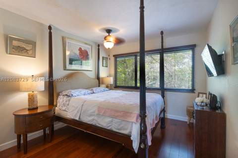 4883 SW 71st Pl, Miami FL - photo 24 of 34