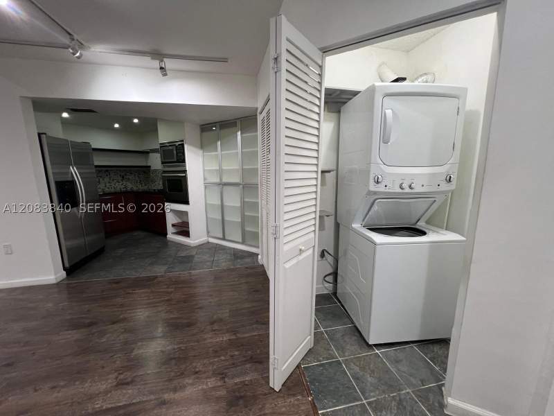 2 bedroom Condominium at 9715 Fontainebleau Blvd E308, Soleil At Fontainebleau C, Miami — photo 4