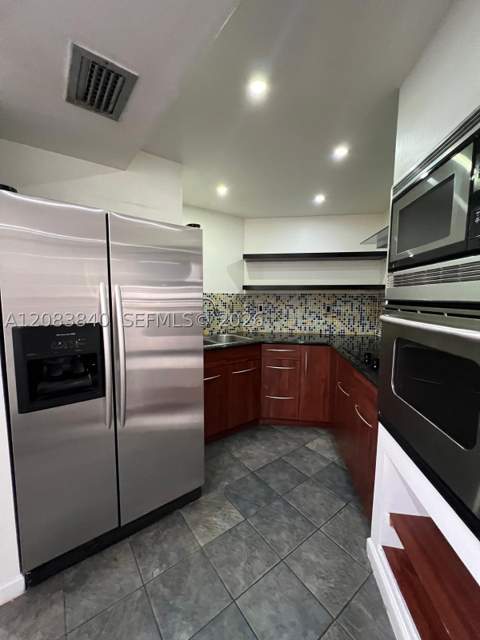 9715 Fontainebleau Blvd E308, Miami FL - photo 8 of 42