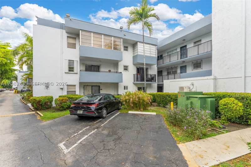 2 bedroom Condominium at 2496 SW 17th Ave 5113, Grove Gardens Condo, Miami — photo 1