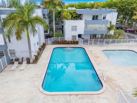 2496 SW 17th Ave 5113, Miami FL - photo 17 of 29