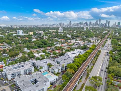 2496 SW 17th Ave 5113, Miami FL - photo 20 of 29