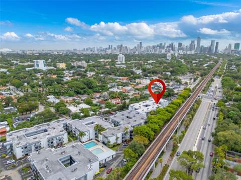2496 SW 17th Ave 5113, Miami FL - photo 21 of 29