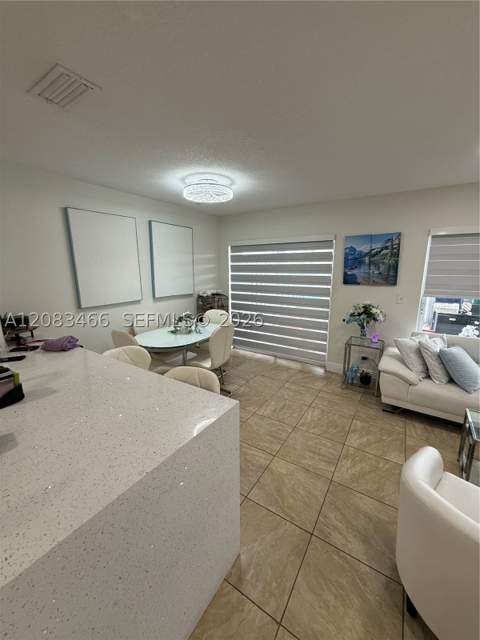 17479 SW 140th Ct, Miami FL - photo 13 of 39