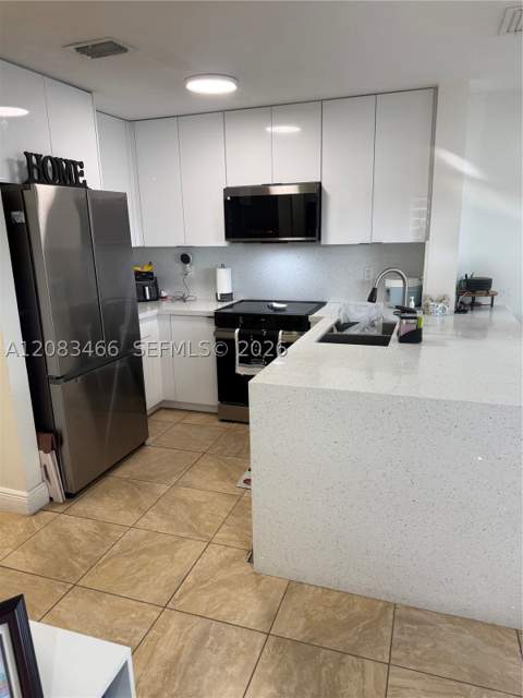 17479 SW 140th Ct, Miami FL - photo 17 of 39