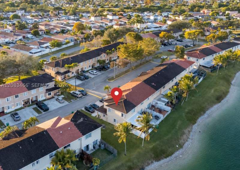 3 bedroom Townhouse at 17479 SW 140th Ct, Weitzer Serena Lakes Town, Miami — photo 3