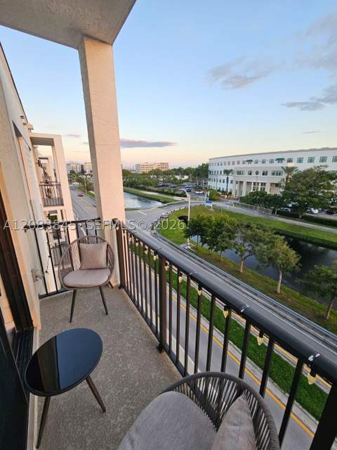 8301 NW 41st St B-402, Doral FL - photo 14 of 52