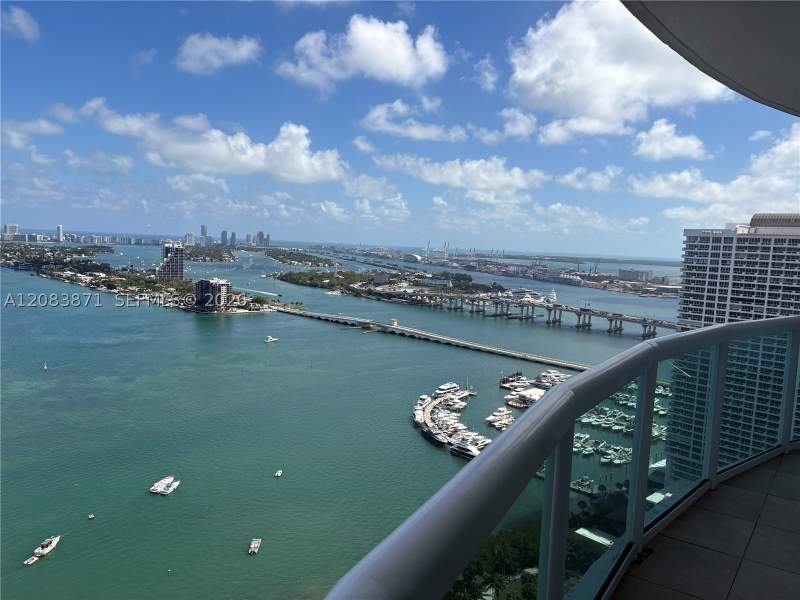 3 bedroom Condominium at 1800 N Bayshore Dr 3601, 1800 Club Condo, Miami — photo 2