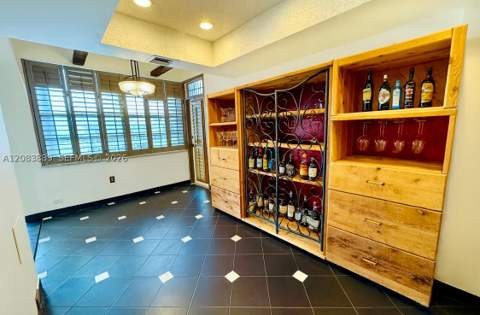 18071 Biscayne Blvd Ph04 & Ph03, Aventura FL - photo 6 of 26
