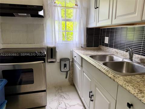 2440 NW 57th St, Miami FL - photo 9 of 16