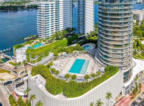 500 Alton Rd 2318, Miami Beach FL - photo 12 of 71