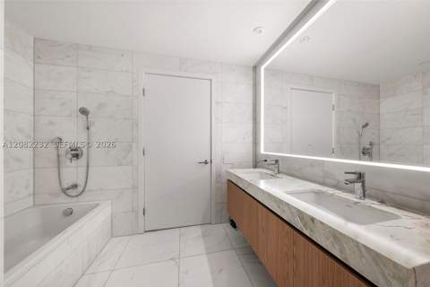 500 Alton Rd 2318, Miami Beach FL - photo 22 of 71