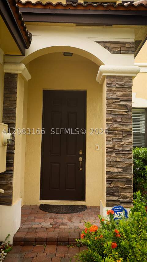 116 NW Path 8860, Doral FL - photo 7 of 26