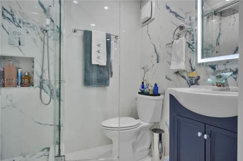 770 NE 69th St 5D, Miami FL - photo 16 of 44