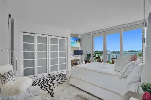 770 NE 69th St 5D, Miami FL - photo 17 of 44
