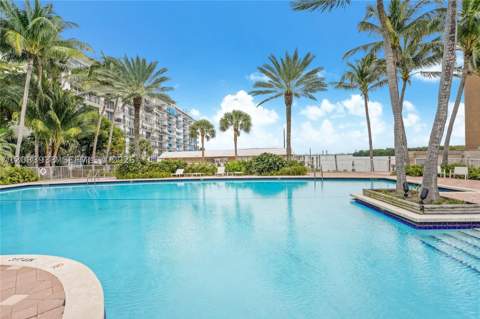 770 NE 69th St 5D, Miami FL - photo 21 of 44