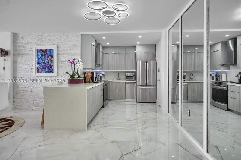 2 bedroom Condominium at 770 NE 69th St 5D, Palm Bay Condominium, Miami — photo 3