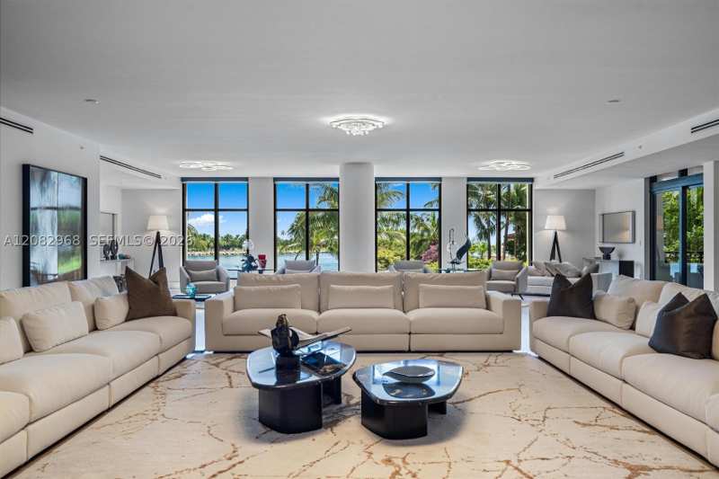 5 bedroom Condominium at 7025 Fisher Island Dr 7025, Palazzo Del Sol/Della Lun, Miami Beach — photo 1