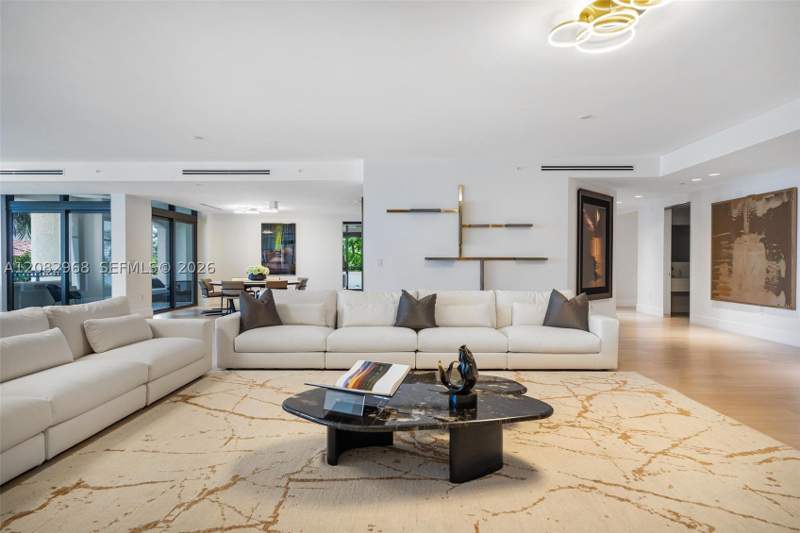 5 bedroom Condominium at 7025 Fisher Island Dr 7025, Palazzo Del Sol/Della Lun, Miami Beach — photo 5