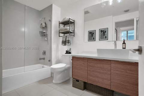 1010 SW 2nd Ave 2005, Miami FL - photo 6 of 18