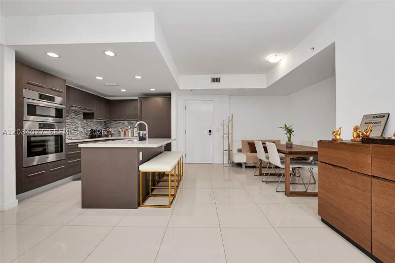 2 bedroom Condominium at 7825 NW 107th Ave 507, Midtown Doral, Doral — photo 4