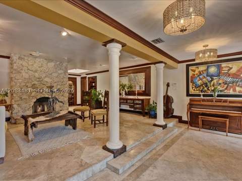 1150 N Biscayne Point Rd, Miami Beach FL - photo 10 of 64