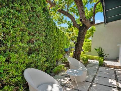 1150 N Biscayne Point Rd, Miami Beach FL - photo 14 of 64