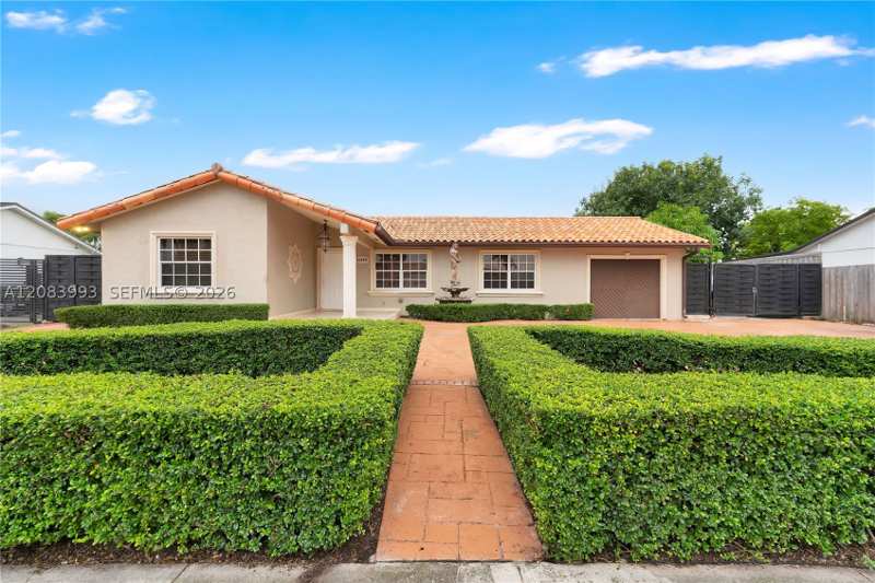 5 bedroom SingleFamilyResidence at 13390 SW 46th Ter, San Sebastian Unit No 5, Miami — photo 1
