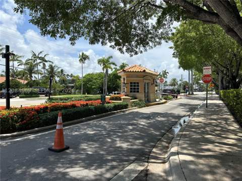 3665 NE 167th St 307, North Miami Beach FL - photo 18 of 23