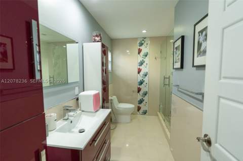15420 SW 156th Ter, Miami FL - photo 10 of 32